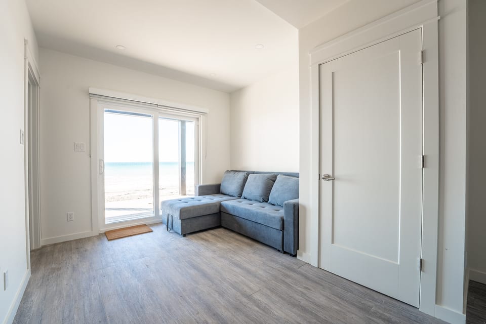 Unit 17 06 at The Long Beach Resort