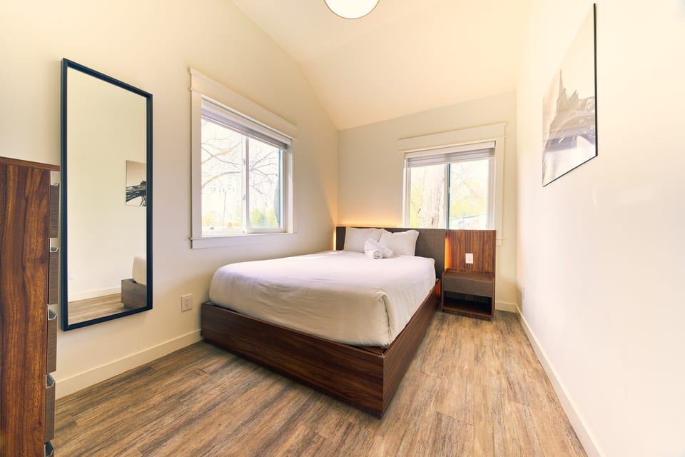Cottage 22 Interior Bedroom, The Long Beach Resort
