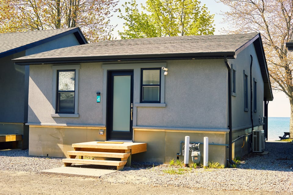 Cottage 4 Outdoor, The Long Beach Resort
