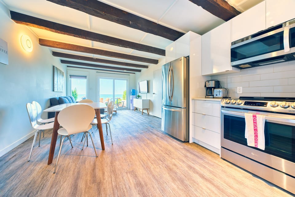 Suite 201 Interior 3, The Long Beach Resort