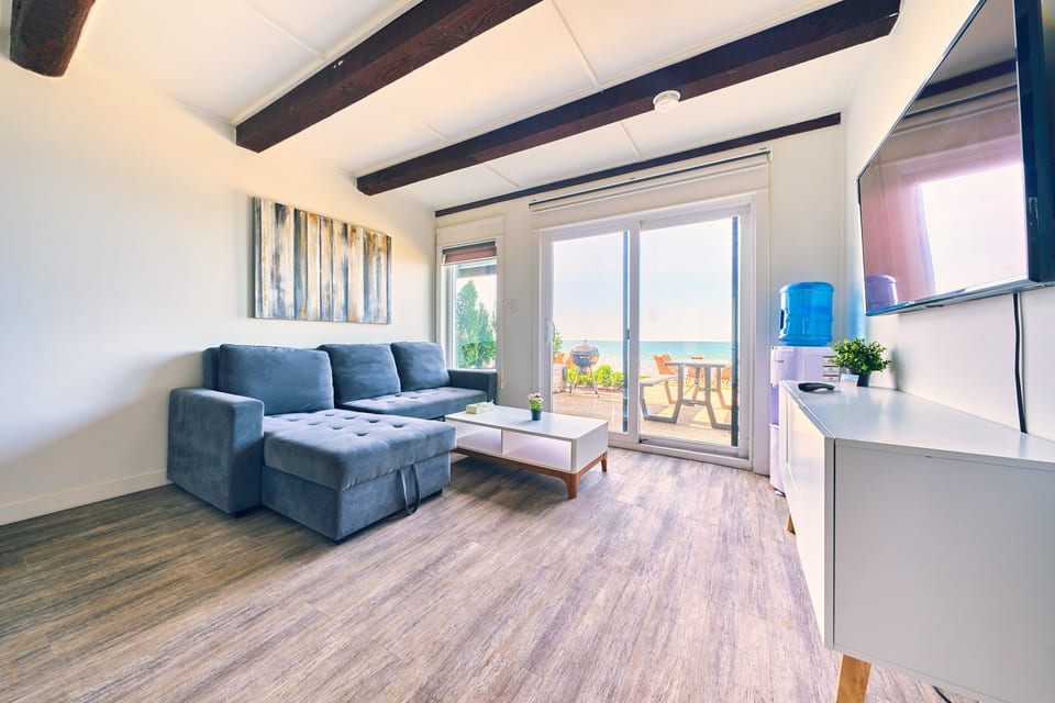 Suite 201 Interior 1, The Long Beach Resort
