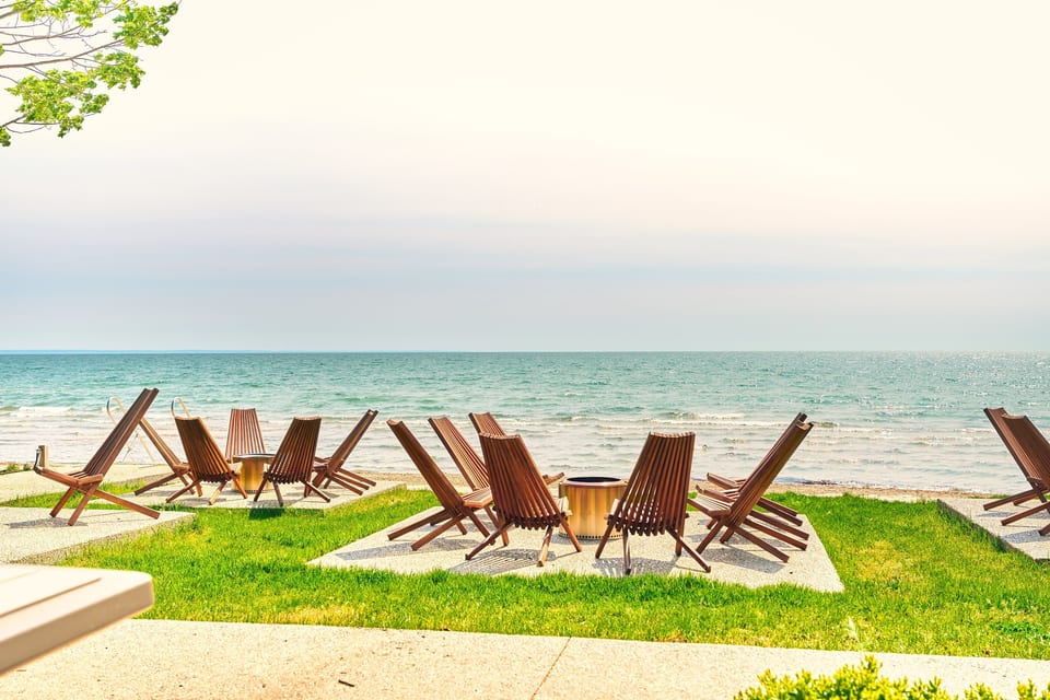 Suite 210 Outdoor, The Long Beach Resort